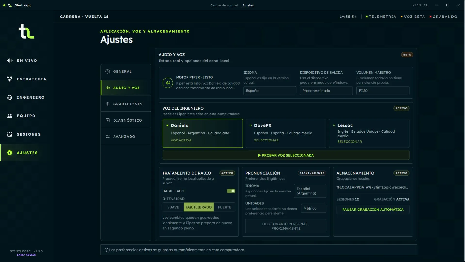 Voices available in the demo scenario and local radio processing. Spanish interface with sample data.